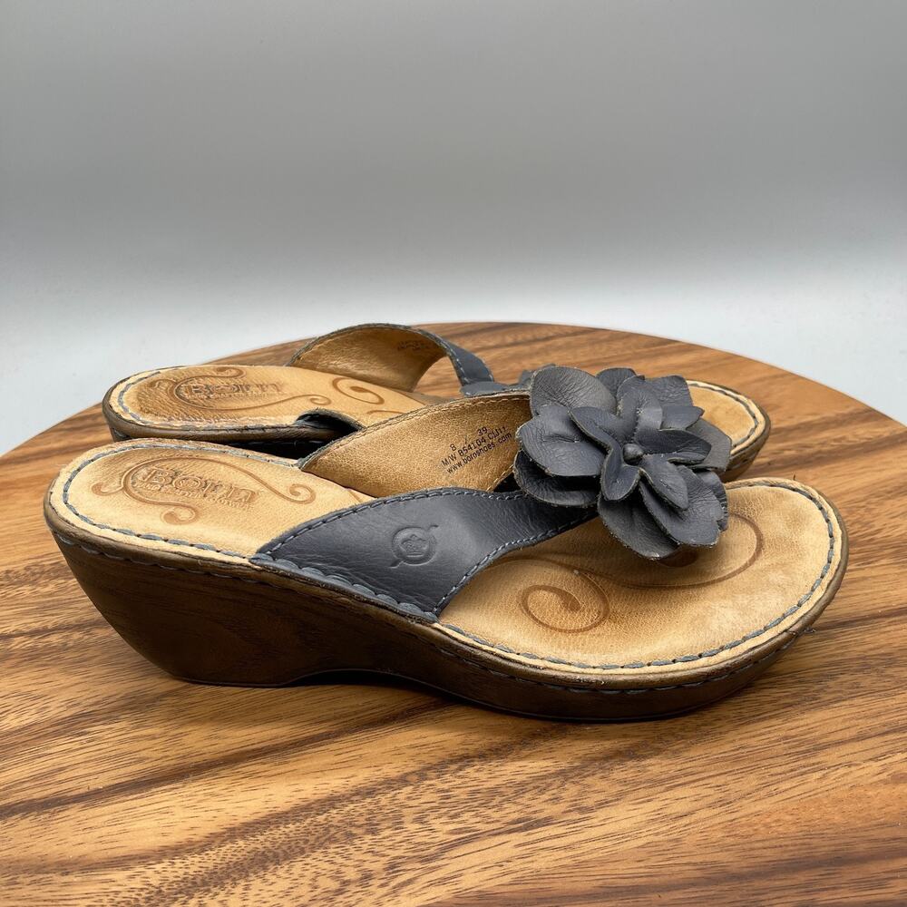 Born Flower Sandals Womens Size 8 M Black Leather Thong Wedge Casual Comfort